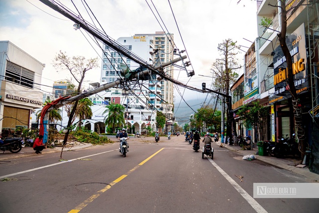 Gia Lai: Doanh nghiệp mất trắng hàng tỷ đồng sau bão số 13, chủ nhà hàng "không biết nên bắt đầu từ đâu" - Ảnh 5.