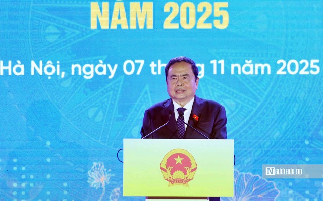 Chủ tịch Quốc hội yêu cầu Bộ Tư pháp phát huy vai trò thẩm định để luật có tuổi thọ cao- Ảnh 3. Chủ tịch Quốc hội yêu cầu Bộ Tư pháp phát huy vai trò thẩm định để luật có tuổi thọ cao- Ảnh 3.