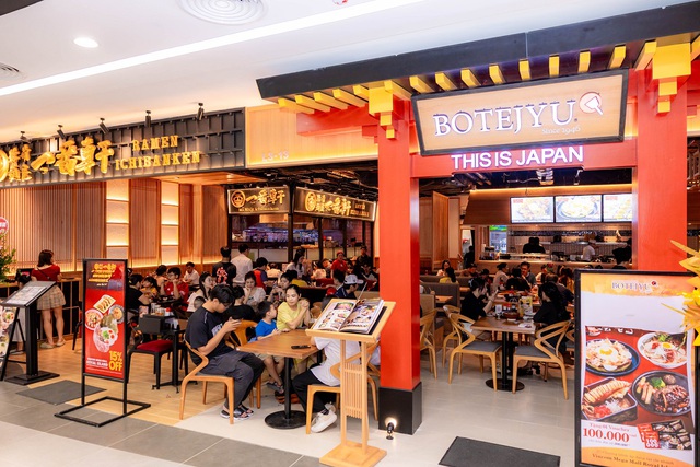 Vincom Mega Mall Royal Island tung loạt ưu đãi hấp dẫn khởi động mùa lễ hội - mua sắm cuối năm - Ảnh 4.