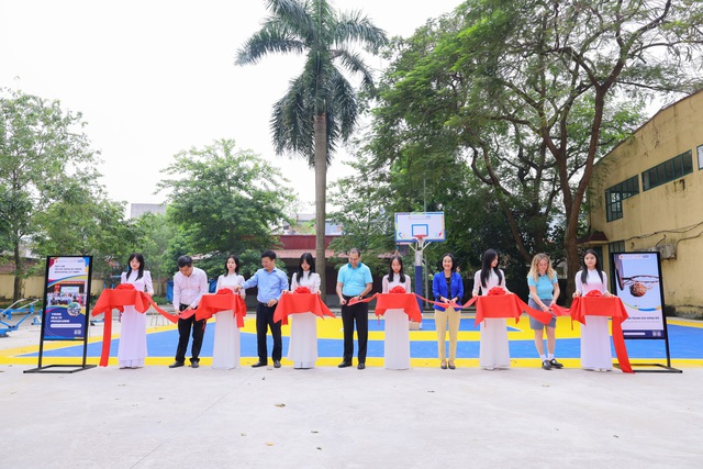 AstraZeneca Việt Nam nhận bằng khen vì loạt sáng kiến sức khỏe cộng đồng - Ảnh 2.