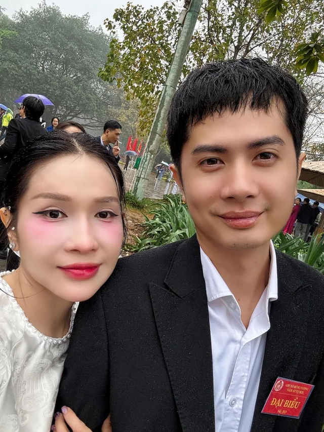 "Đệ nhất mỹ nhân làng hài" thử váy cưới, chuẩn bị theo chồng?- Ảnh 5. "Đệ nhất mỹ nhân làng hài" thử váy cưới, chuẩn bị theo chồng?- Ảnh 5.