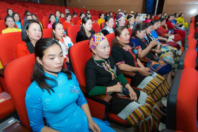 Phát huy hiệu quả chính sách, pháp luật về bình đẳng giới ở Nghệ An - Ảnh 2.