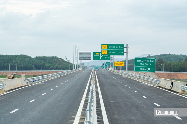 Ngắm cao tốc Quảng Ngãi – Hoài Nhơn trước ngày thông xe- Ảnh 5. Ngắm cao tốc Quảng Ngãi – Hoài Nhơn trước ngày thông xe- Ảnh 5.