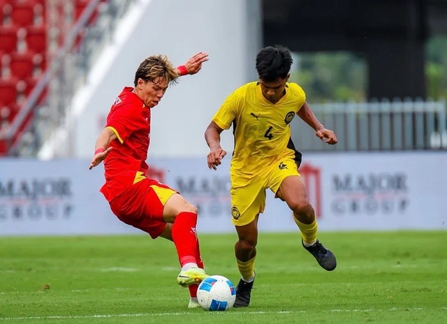 Thắng thuyết phục U22 Malaysia, U22 Việt Nam vào bán kết SEA Games 33 - Ảnh 1. Thắng thuyết phục U22 Malaysia, U22 Việt Nam vào bán kết SEA Games 33 - Ảnh 1.