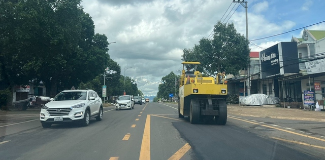 Những con đường Tây Nguyên - Ảnh 1.