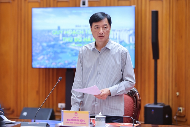 Quy hoạch Hà Nội phải khắc phục 4 tắc nghẽn: Giao thông, ngập lụt, ô nhiễm, không gian xanh - Ảnh 2.