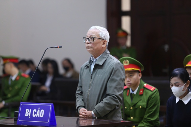 Viện kiểm sát đề nghị giảm 18-30 tháng tù với cựu Bí thư Tỉnh ủy Vĩnh Phúc Hoàng Thị Thúy Lan - Ảnh 1.