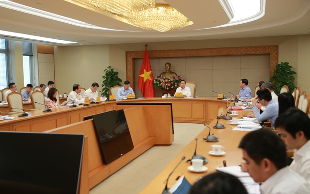 X&aacute;c định lĩnh vực, ti&ecirc;u ch&iacute; trọng t&acirc;m của dự &aacute;n được ph&aacute;t h&agrave;nh tr&aacute;i phiếu xanh - Ảnh 2.