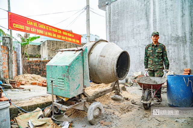 Gia Lai: B&agrave;n giao ng&ocirc;i nh&agrave; đầu ti&ecirc;n trong "Chiến dịch Quang Trung" cho người d&acirc;n- Ảnh 4.