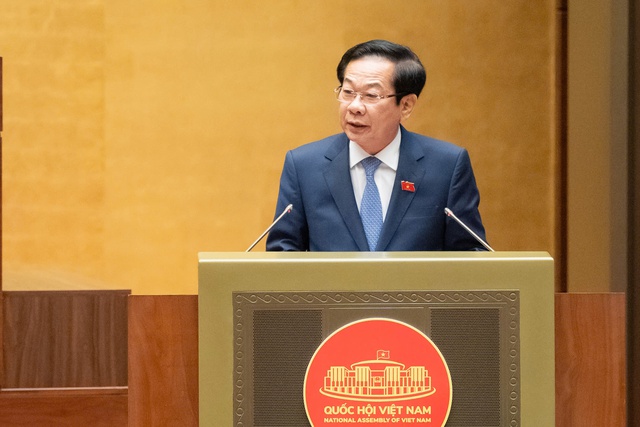 Bộ trưởng Bộ Nội vụ làm rõ về thời điểm đề xuất 5 bảng lương mới- Ảnh 1. Bộ trưởng Bộ Nội vụ làm rõ về thời điểm đề xuất 5 bảng lương mới- Ảnh 1.