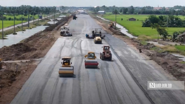 Vành đai 3 Tp.HCM đoạn qua Tây Ninh chưa thông xe kỹ thuật như kế hoạch- Ảnh 7. Vành đai 3 Tp.HCM đoạn qua Tây Ninh chưa thông xe kỹ thuật như kế hoạch- Ảnh 7.