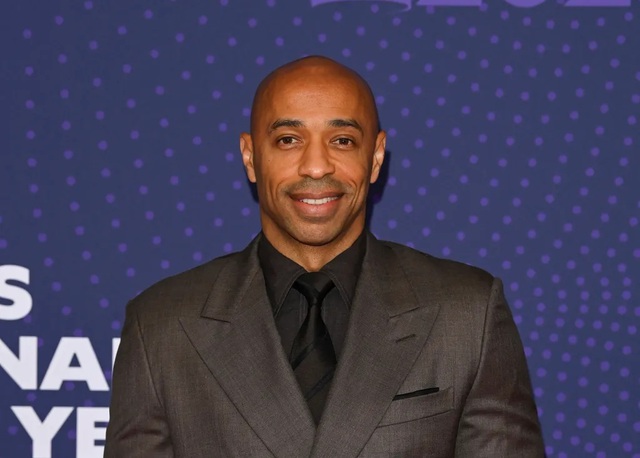 Thierry Henry g&acirc;y sốt khi đưa ra tuy&ecirc;n bố mạnh mẽ cho Arsenal - Ảnh 1.