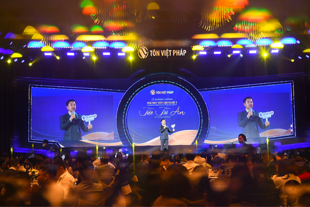 T&ocirc;n Việt Ph&aacute;p kh&aacute;nh th&agrave;nh Nh&agrave; m&aacute;y Th&eacute;p c&aacute;n nguội số 2: Khẳng định vị thế, bứt ph&aacute; kỷ nguy&ecirc;n mới  - Ảnh 3.