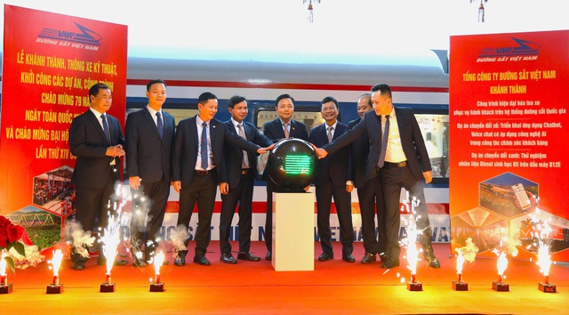 Ng&agrave;nh Đường sắt đưa v&agrave;o vận h&agrave;nh 162 hiện đại, đưa Al v&agrave;o phục vụ kh&aacute;ch h&agrave;ng - Ảnh 1.