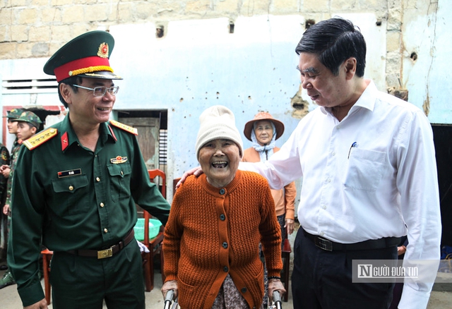 Ghi từ chiến dịch Quang Trung thần tốc (kỳ 2): Những "c&ocirc;ng trường" đặc biệt - Ảnh 1.