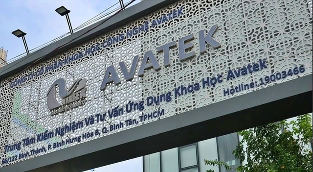 Chi&ecirc;u b&agrave;i l&ocirc;i k&eacute;o c&aacute;n bộ Văn ph&ograve;ng ch&iacute;nh phủ tham gia đường d&acirc;y phạm tội  - Ảnh 1.