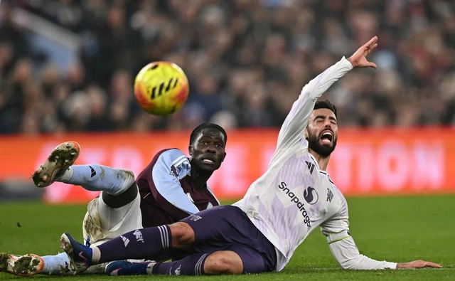 HLV Amorim b&aacute;o tin xấu về Bruno Fernandes sau thất bại trước Aston Villa - Ảnh 1.