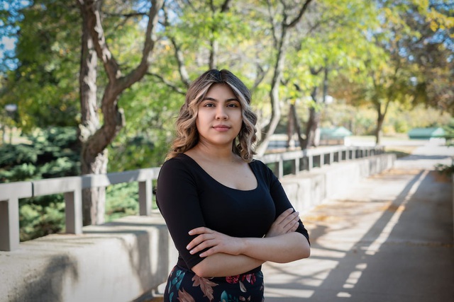 Sốc: Nữ sinh 19 tuổi nhận bằng đại học chỉ 6 th&aacute;ng sau khi tốt nghiệp trung học - Ảnh 2.