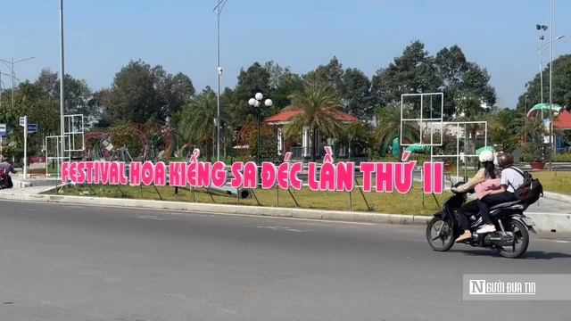 Hơi thở lễ hội ngập tr&agrave;n &ldquo;thủ phủ" hoa miền T&acirc;y- Ảnh 1.