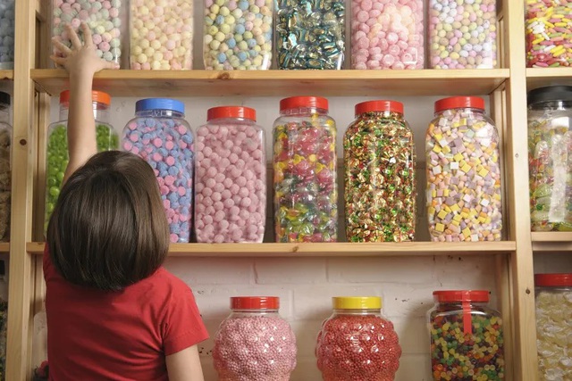 Người đ&agrave;n &ocirc;ng tr&uacute;ng số hơn 18 tỷ đồng nhờ th&oacute;i quen của con g&aacute;i - Ảnh 1.