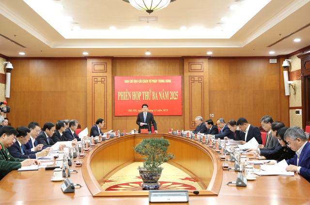 Ban Chỉ đạo Cải c&aacute;ch Tư ph&aacute;p Trung ương xem x&eacute;t cho &yacute; kiến về Đề &aacute;n chế định b&agrave;o chữa vi&ecirc;n nh&acirc;n d&acirc;n- Ảnh 1.