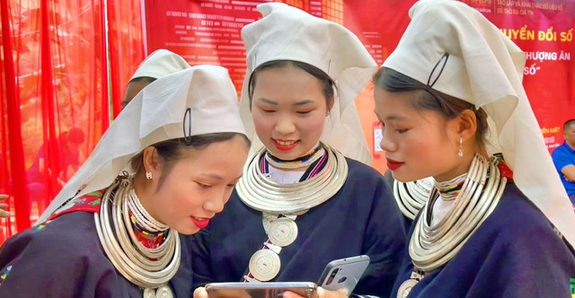 M&ocirc; h&igrave;nh &ldquo;Điểm th&ocirc;ng tin cộng đồng&rdquo; tại x&atilde; v&ugrave;ng s&acirc;u Th&aacute;i Nguy&ecirc;n &ndash; Giải ph&aacute;p chiến lược trong bối cảnh th&aacute;ch thức k&eacute;p - Ảnh 1.