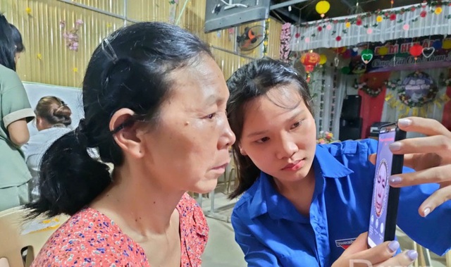 Thanh ni&ecirc;n Th&aacute;i Nguy&ecirc;n với đổi mới s&aacute;ng tạo: Chung tay gi&uacute;p người ngh&egrave;o tiếp cận th&ocirc;ng tin v&agrave; tri thức số - Ảnh 1.