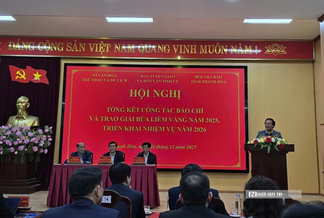 Báo chí đóng góp quan trọng vào thành tựu của tỉnh Thanh Hóa trong năm 2025- Ảnh 2. Báo chí đóng góp quan trọng vào thành tựu của tỉnh Thanh Hóa trong năm 2025- Ảnh 2.