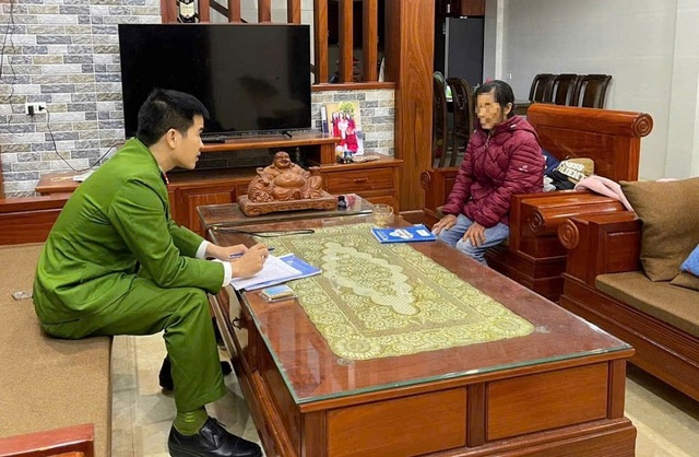 Người phụ nữ su&yacute;t bị lừa v&igrave; tin lời "nh&acirc;n vi&ecirc;n viễn th&ocirc;ng" rởm- Ảnh 1.