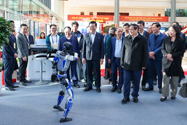 Thủ tướng kiểm tra c&ocirc;ng t&aacute;c chuẩn bị Đại hội Thi đua y&ecirc;u nước to&agrave;n quốc lần thứ XI - Ảnh 2.