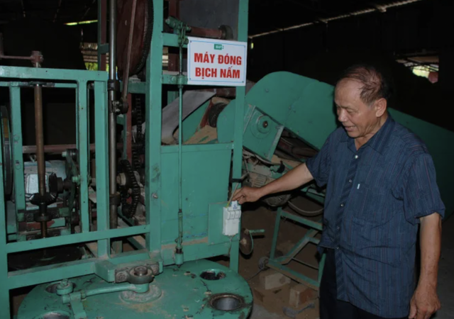 Gi&aacute;m đốc xin nghỉ hưu sớm để&hellip; khởi nghiệp v&igrave; n&ocirc;ng d&acirc;n- Ảnh 2.