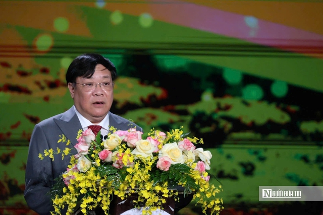 Kh&aacute;t vọng ph&aacute;t triển kinh tế di sản nh&igrave;n từ những kh&oacute;m hoa Sa Đ&eacute;c- Ảnh 1.