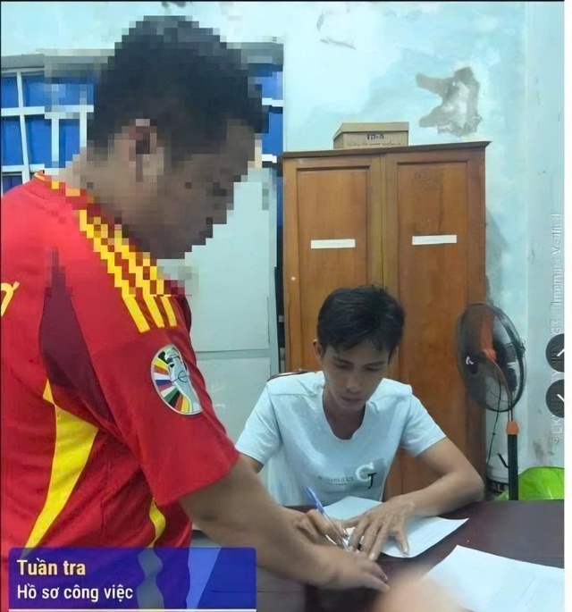 Khoảng trống gi&aacute;m s&aacute;t của gia đ&igrave;nh tiếp tay cho tội phạm x&acirc;m hại t&igrave;nh dục trẻ em- Ảnh 1.