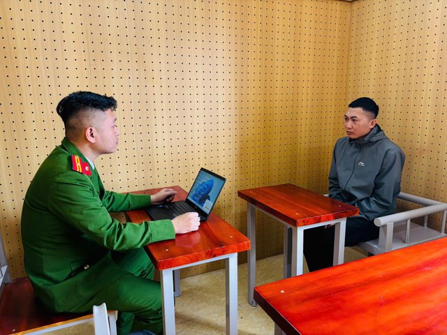 H&agrave;nh tr&igrave;nh triệt ph&aacute; đường d&acirc;y lừa đảo xuy&ecirc;n quốc gia hơn 1.000 bị hại, thiệt hại 120 tỷ đồng- Ảnh 3.