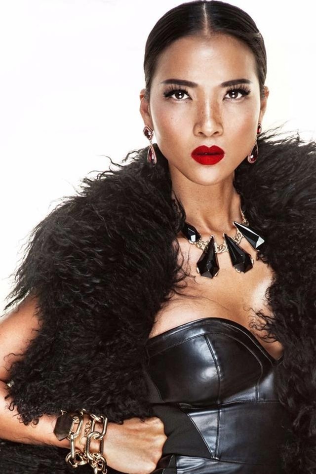 "G&aacute;i nhảy" Bằng Lăng: Giải nghệ theo chồng T&acirc;y, ở biệt thự 5.000m2, hạnh ph&uacute;c giản đơn b&ecirc;n gia đ&igrave;nh - Ảnh 1.