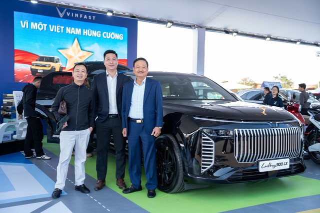 Vietnam Mobility Show 2025: VinFast mang đến loạt trải nghiệm hoành tráng nhất năm - Ảnh 2.