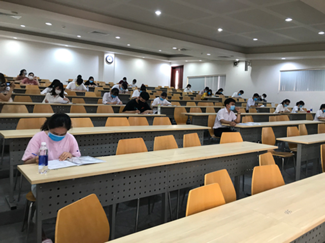 Tuyển sinh đại học 2026 mở rộng c&aacute;c kỳ thi ri&ecirc;ng - Ảnh 1.