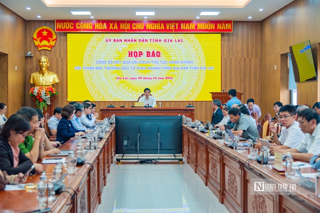 Gia Lai: Hiệu quả mô hình thủ tục hành chính "không địa giới", đăng ký kinh doanh từ 3 ngày còn 3 giờ - Ảnh 1. Gia Lai: Hiệu quả mô hình thủ tục hành chính "không địa giới", đăng ký kinh doanh từ 3 ngày còn 3 giờ - Ảnh 1.