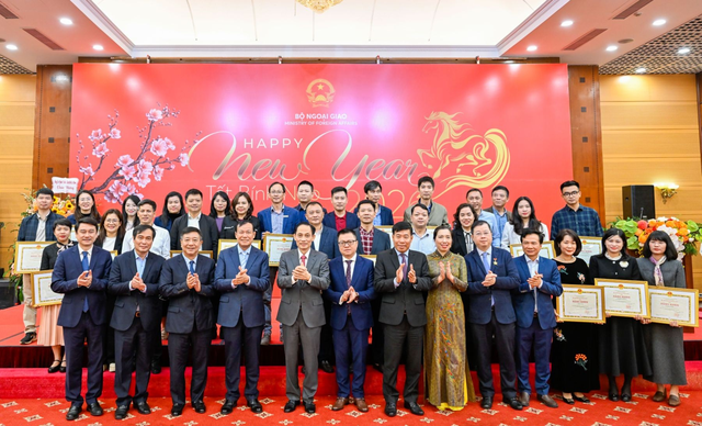 B&aacute;o ch&iacute; "g&oacute;p sức" v&agrave;o th&agrave;nh tựu của c&ocirc;ng t&aacute;c th&ocirc;ng tin đối ngoại - Ảnh 2.