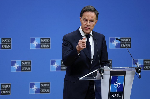 NATO thẳng thừng bác bỏ “Kế hoạch B” phòng khi đàm phán thất bại, Mỹ ngừng hỗ trợ Ukraine - Ảnh 1.