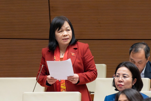 "Có vùng, có gia đình vừa thoát nghèo, chỉ sau một trận lũ có thể trở lại nghèo"- Ảnh 1. "Có vùng, có gia đình vừa thoát nghèo, chỉ sau một trận lũ có thể trở lại nghèo"- Ảnh 1.