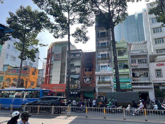 Tp.HCM: Điều tra vụ cháy nghiêm trọng khiến nhiều người thương vong - Ảnh 1.