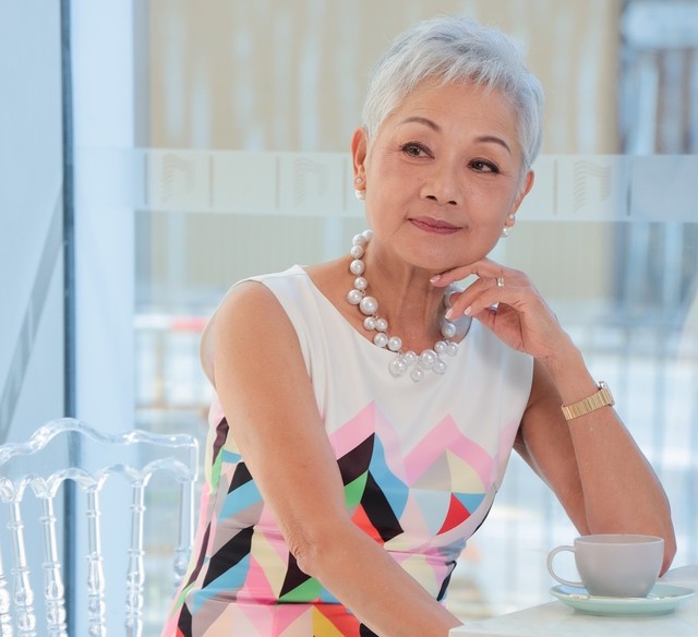 Giọng ca huyền thoại tái xuất sân khấu ở tuổi 78, nhan sắc và giọng hát khiến khán giả ngỡ ngàng - Ảnh 2.