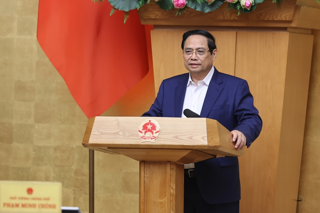 Thủ tướng lưu ý giá vàng, giá bất động sản đang neo cao - Ảnh 1.