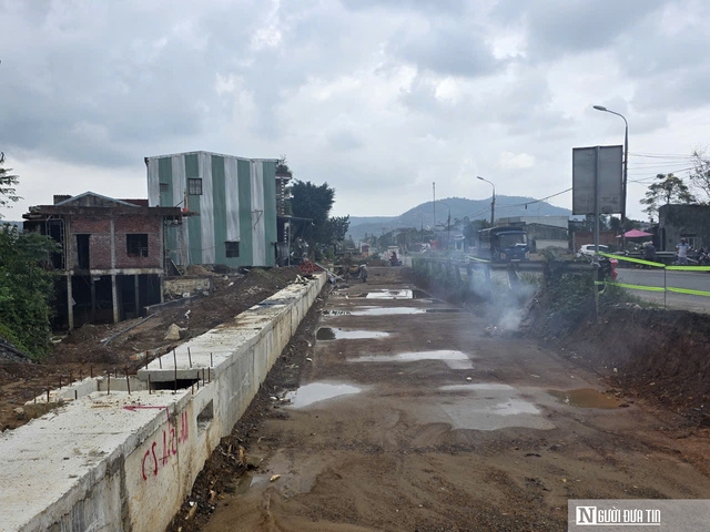 Cận cảnh đường gần 1.000 tỷ đồng thi công ì ạch, Đà Nẵng lý giải nguyên nhân- Ảnh 14.