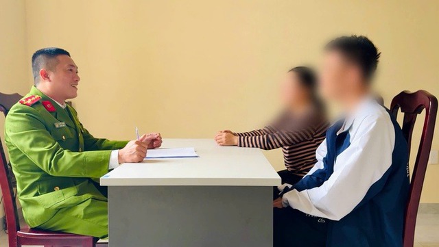 Giải cứu nạn nhân bị bắt cóc online, ép di chuyển qua nhiều tỉnh thành- Ảnh 1.