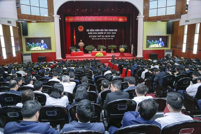 Thanh Hóa họp HĐND tỉnh kỳ thứ 37: Tháo gỡ các "điểm nghẽn" để phát triển   - Ảnh 1.