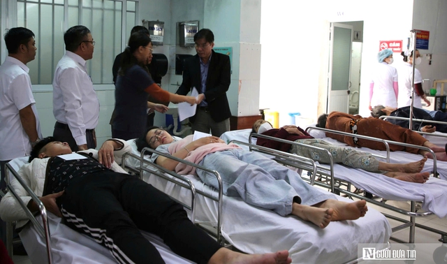 Đêm cuối sau đám cưới và bi kịch mất 4 người sau tai nạn- Ảnh 2. Đêm cuối sau đám cưới và bi kịch mất 4 người sau tai nạn- Ảnh 2.