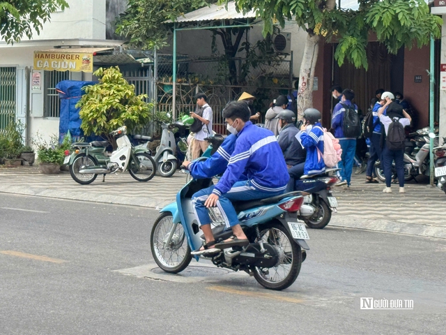 Bình Thuận: Học sinh vi phạm giao thông, cơ sở giáo dục sẽ bị đánh giá thi đua- Ảnh 1.