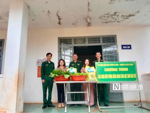 Hành trình ươm mầm xanh cho học sinh vùng biên- Ảnh 3. Hành trình ươm mầm xanh cho học sinh vùng biên- Ảnh 3.